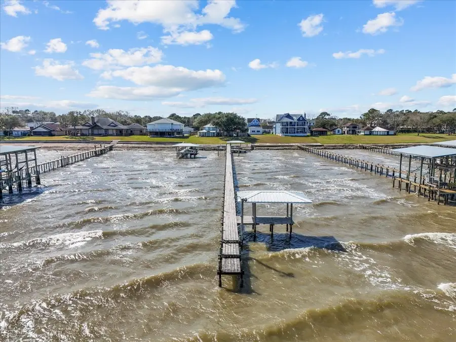 2823 Bayshore Drive, Bacliff, TX 77518 - #3