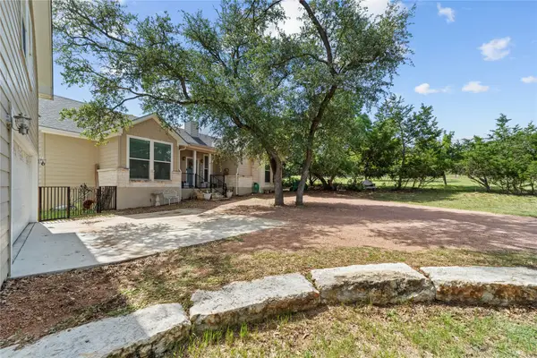 721 Northwood Hills Drive, Fredericksburg, TX 78624