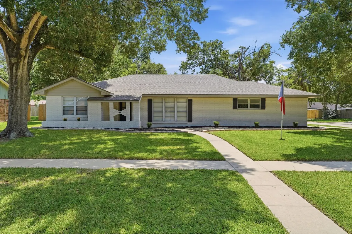 10302 Belfast Road, La Porte, TX 77571 - #1