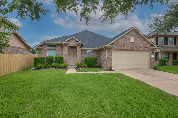 914 Cove Crest Trail, Fresno, TX 77545