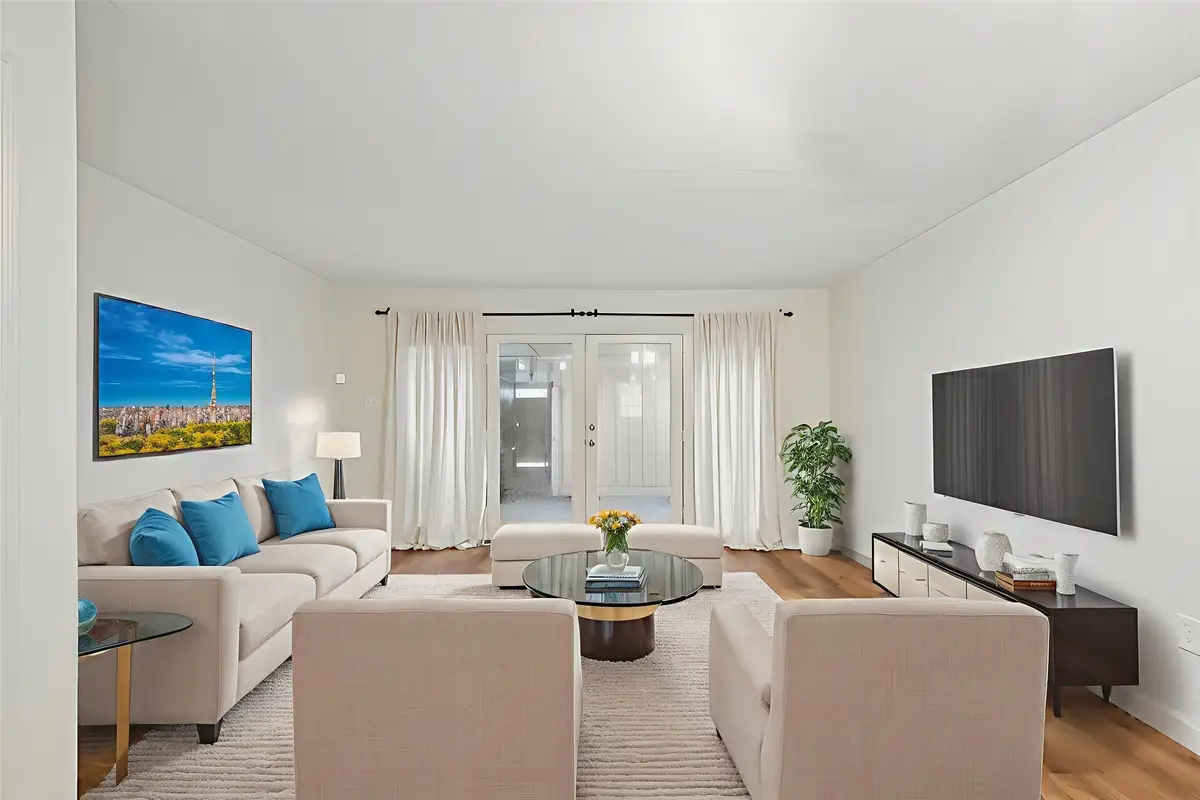 5813 Doliver Drive #72, Houston, TX 77057 - Image #1