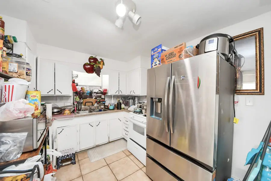 3329 Stassen Street, Houston, TX 77051 - Image #3