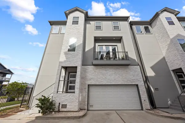 1565 W 22nd Street, Houston, TX 77008