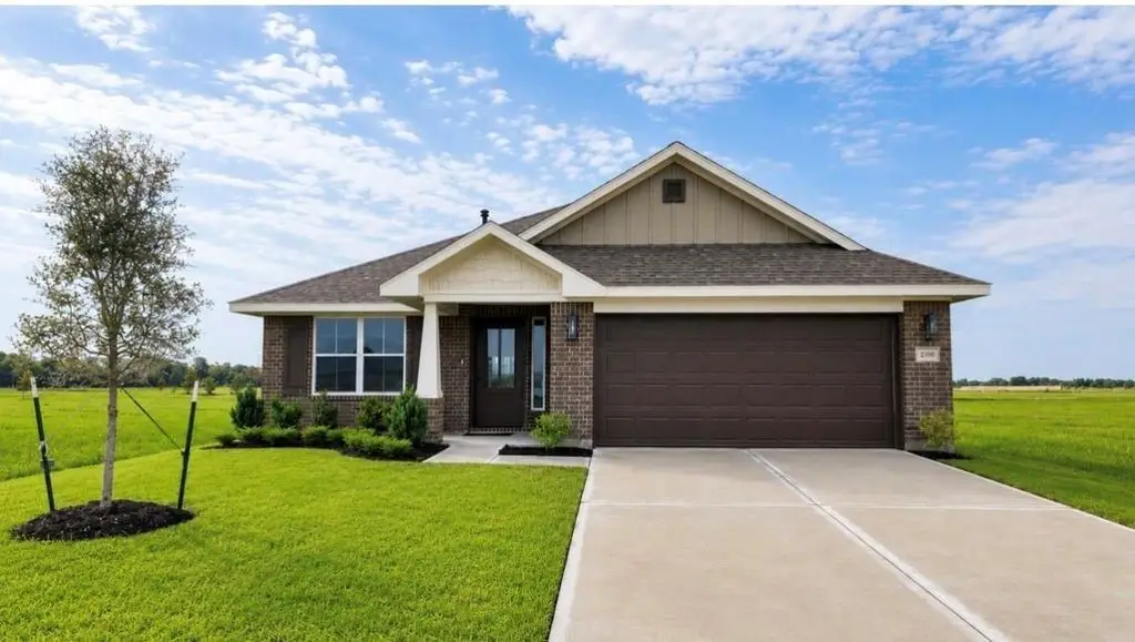 2100 Emerald Lake Trail, Dayton, TX 77535 - #1