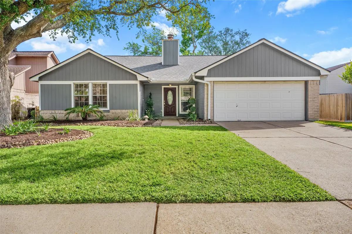 15807 Castorglen Drive, Houston, TX 77598 - #1