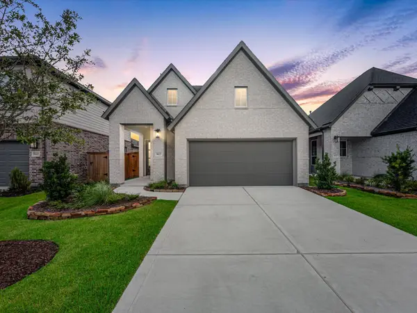 9627 Poinsettia Haven Lane, Richmond, TX 77407