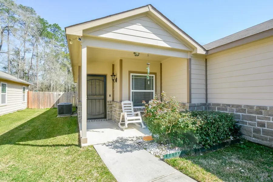 805 Willow Avenue, Cleveland, TX 77327 - #2