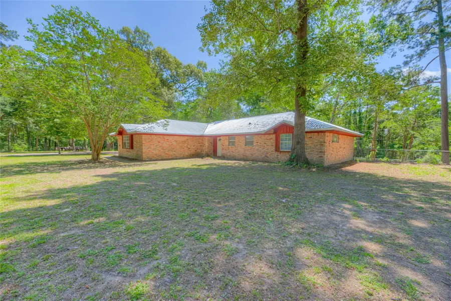 11408 Us Highway 190 E, Livingston, TX 77351 - #2