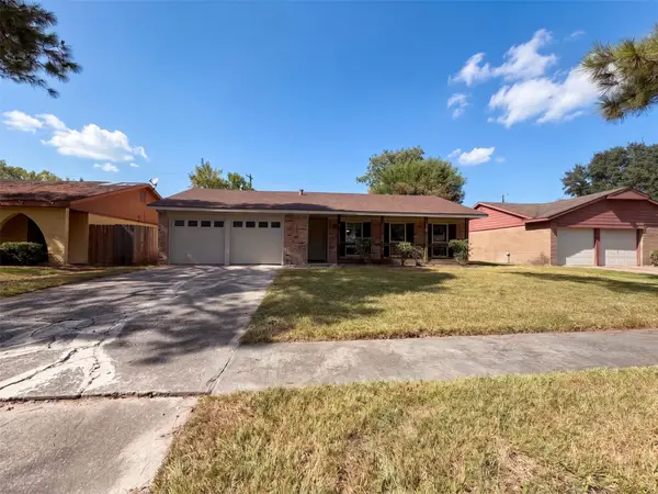 9418 Beverlyhill Street, Houston, TX 77063
