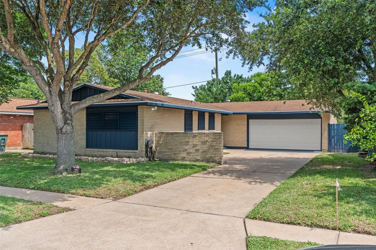 7009 Youpon Drive, Galveston, TX 77551 - #1