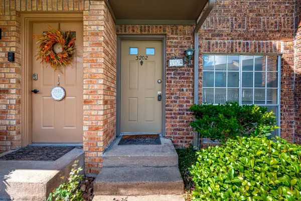 11201 Lynbrook Drive #3202, Houston, TX 77042