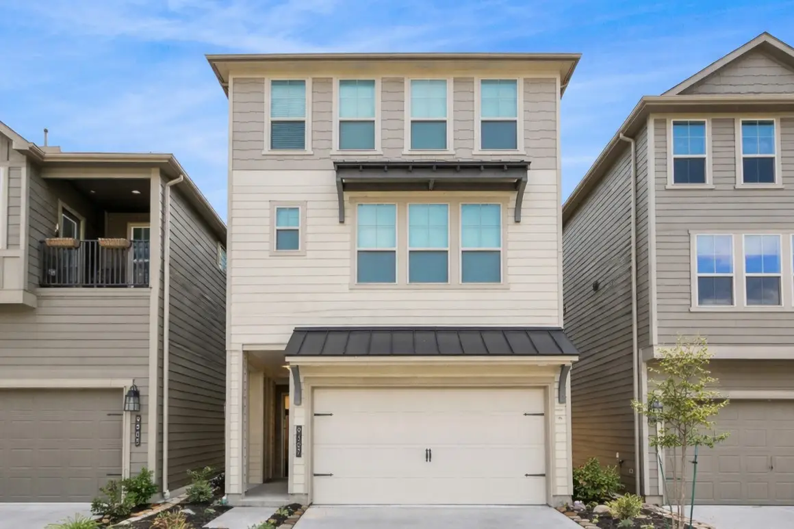 9307 Bauer Vista Drive, Houston, TX 77080 - Image #1