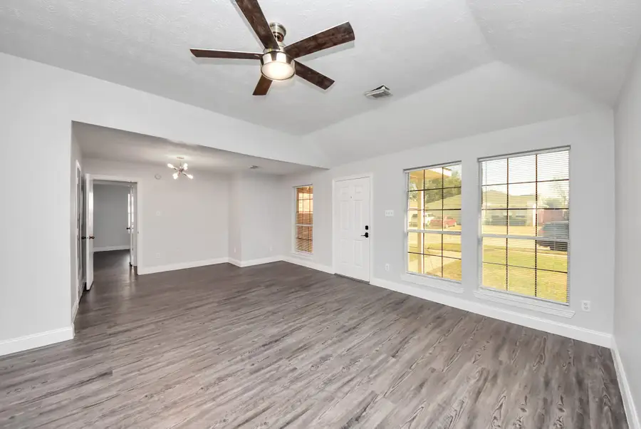 3223 Red Cedar Drive, Baytown, TX 77521 - Image #3