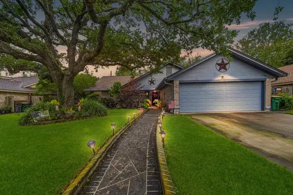 1111 Taos Drive, Victoria, TX 77904