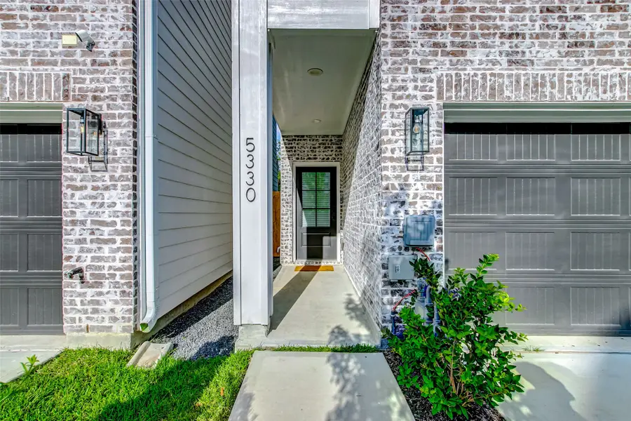 5330 Donovan Gardens Lane, Houston, TX 77091 - #3