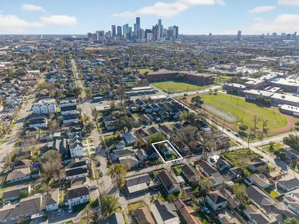 1218 Genova Street, Houston, TX 77009