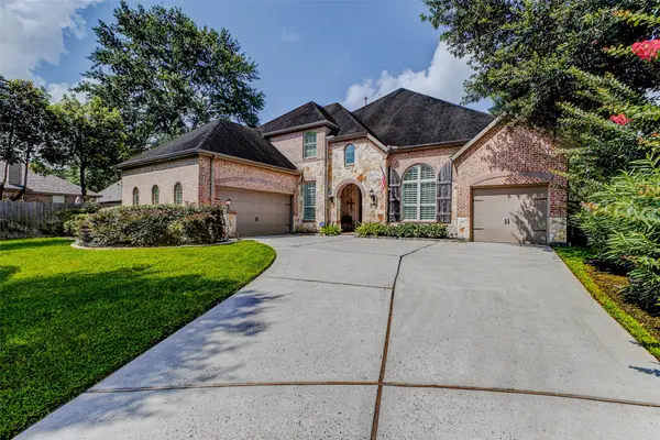 107 Cherry Bark Place, Montgomery, TX 77316