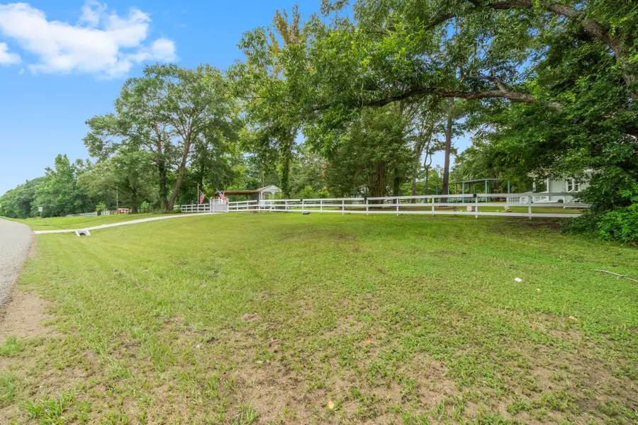 8851 Us Highway 59 N, Livingston, TX 77351 - #2