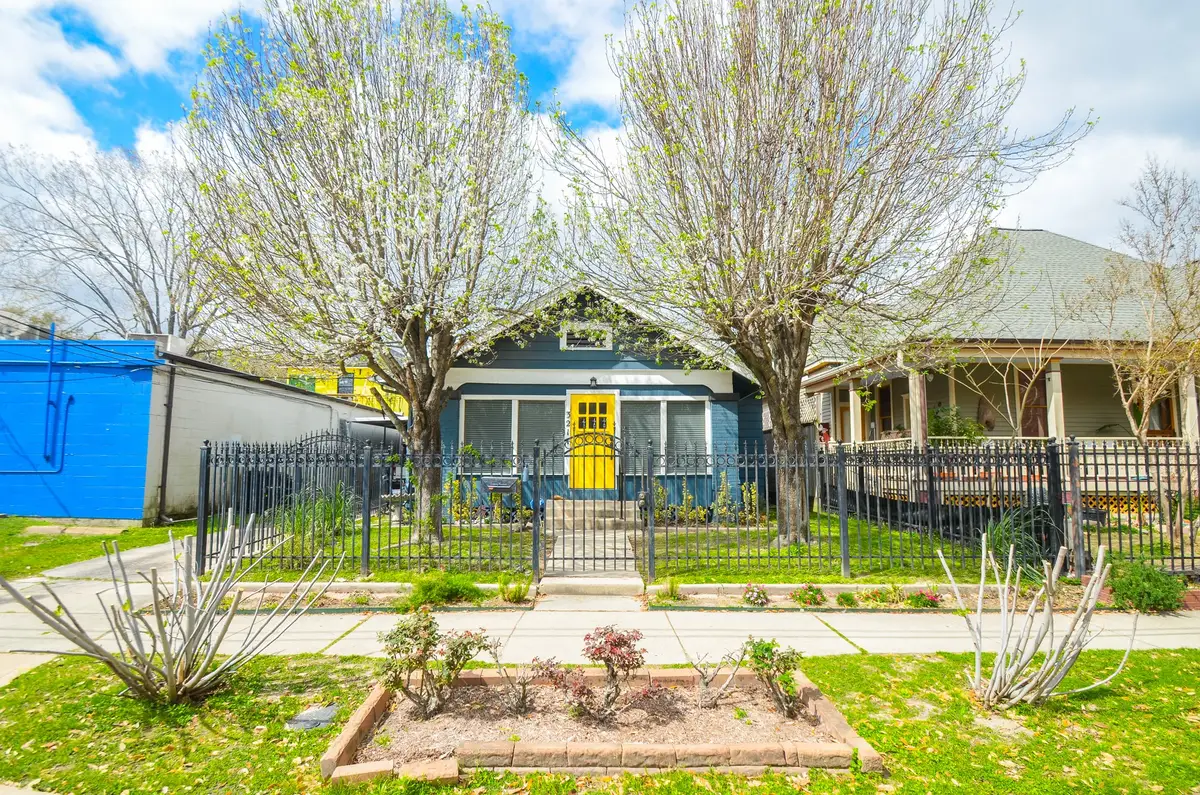 3211 Beauchamp Street, Houston, TX 77009 - #1