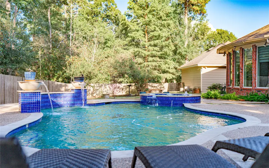 13132 Autumn Ash Drive, Conroe, TX 77302 - Image #2