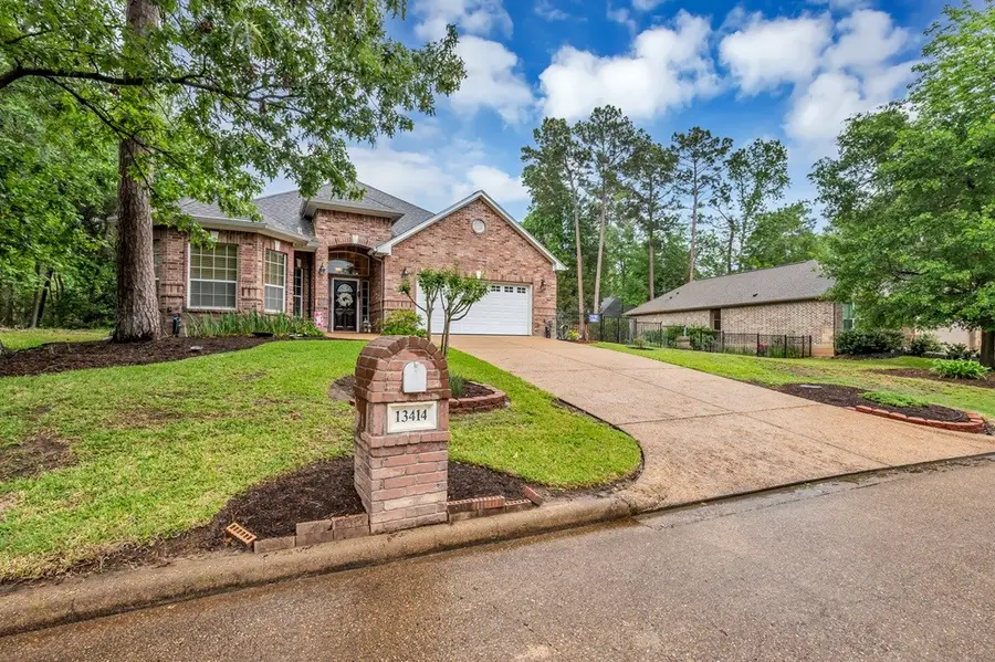 13414 Cherry Hill Drive, Montgomery, TX 77356 - #2