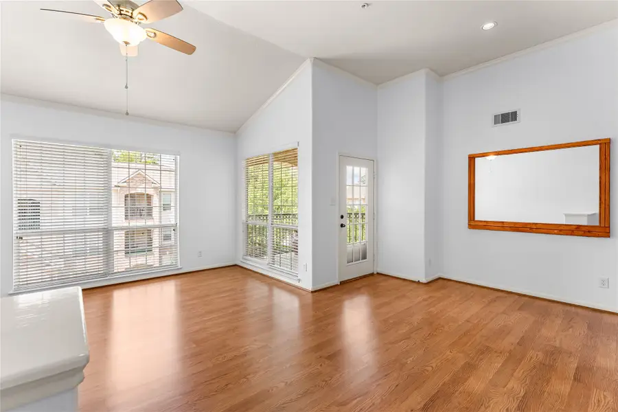6607 Lake Woodlands Drive #431, The Woodlands, TX 77382 - #3