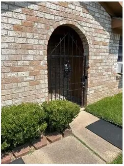 5135 Fairgreen Lane, Houston, TX 77048 - Image #1