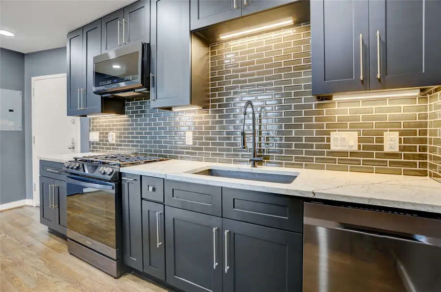 915 Franklin Street #6D, Houston, TX 77002 - Image #3