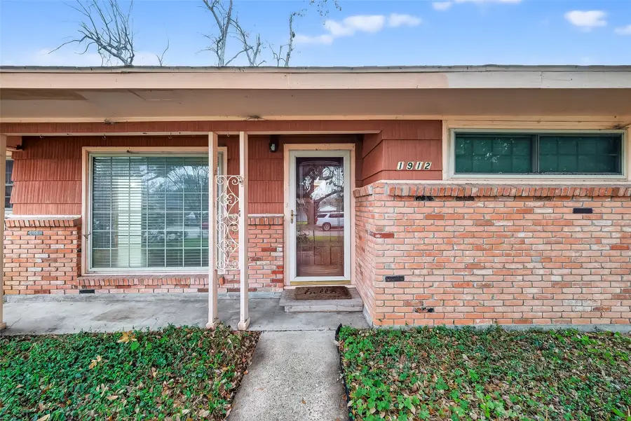1912 Sedgie Drive, Houston, TX 77080 - #2