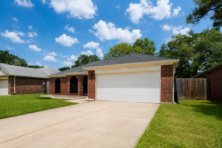 5718 Village Park Drive, Katy, TX 77493 - #3