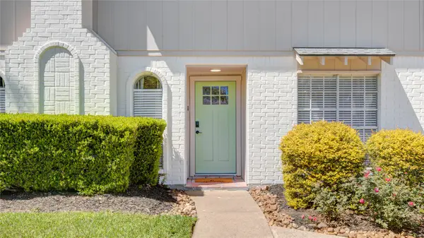 13003 Rolling Valley Drive, Cypress, TX 77429