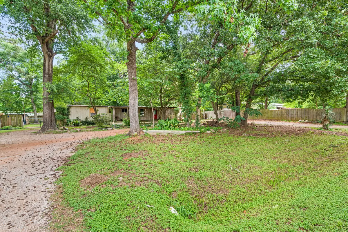 402 Baltzell Drive, Pinehurst, TX 77362 - #1