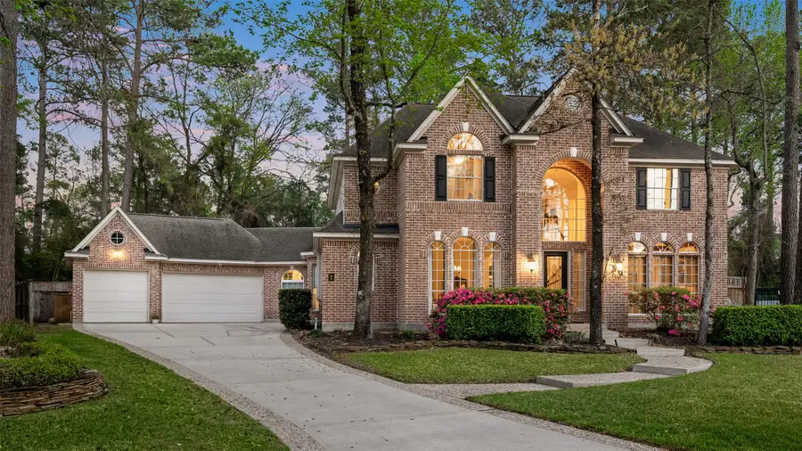 2 Lenox Hill Drive, The Woodlands, TX 77382 - #2