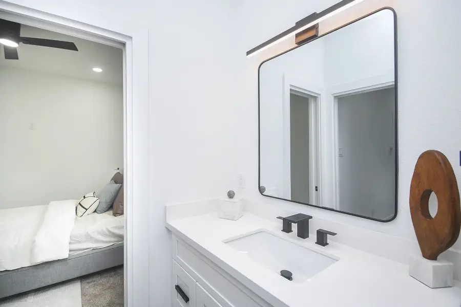 6533 Sealey Street, Houston, TX 77091 - #3