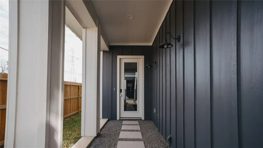 5233 Hillman Street #A, Houston, TX 77023 - #2
