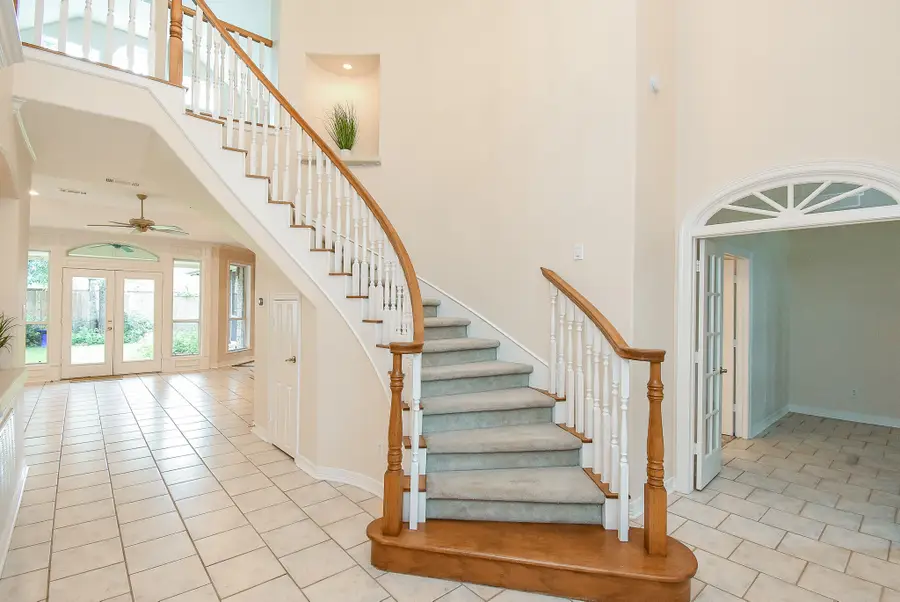 3003 Bernadette Lane, Houston, TX 77043 - Image #2