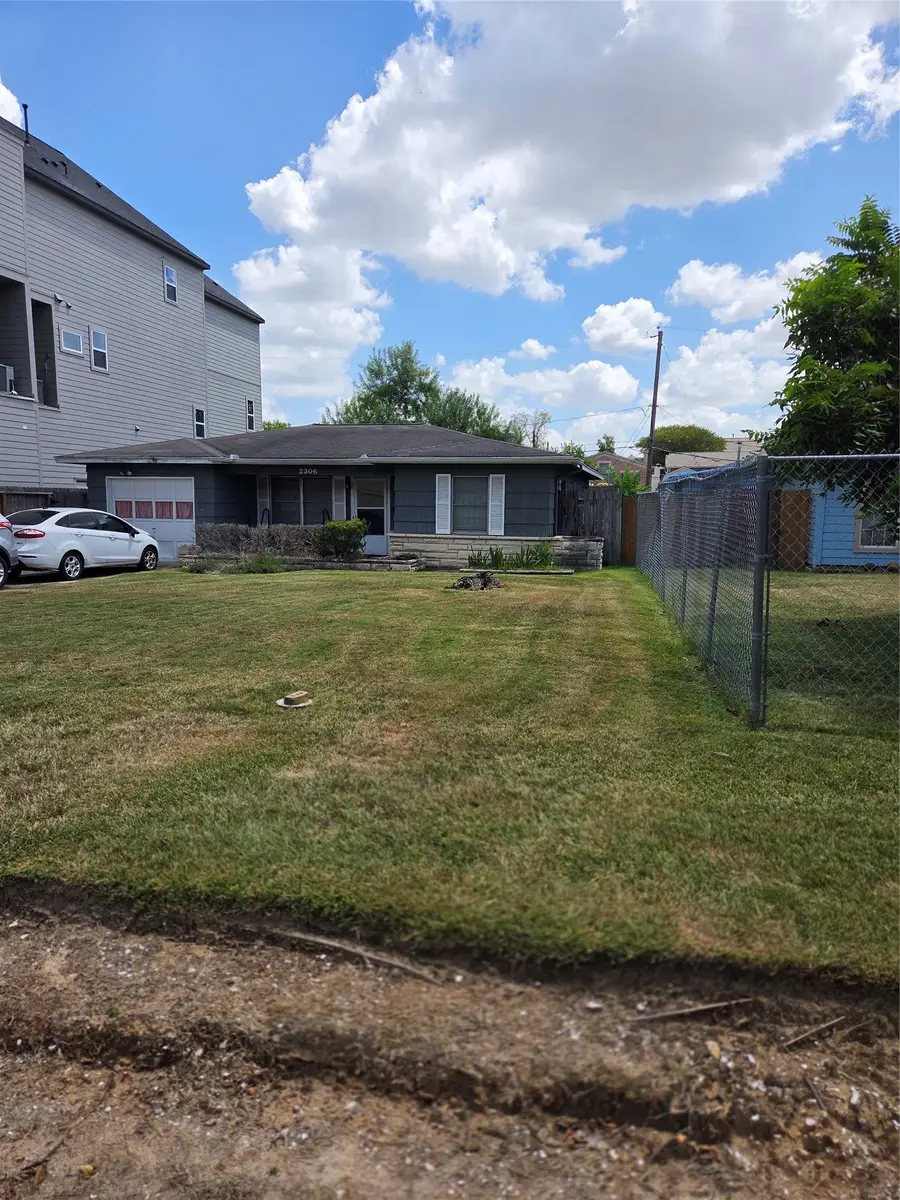 2306 Reinerman Street, Houston, TX 77007 - #2
