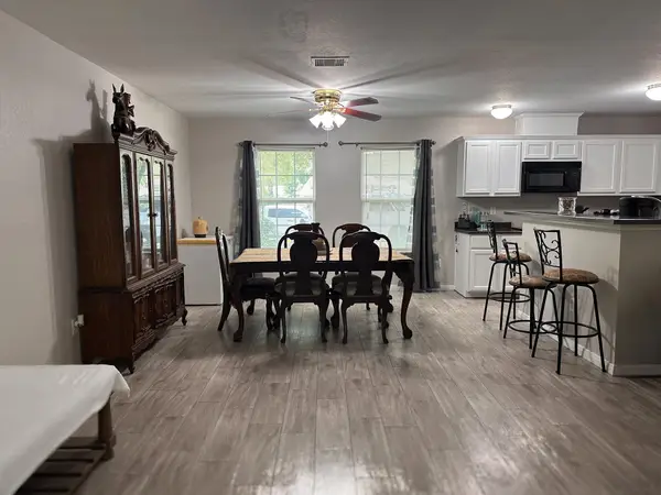 10226 Ella Falls Boulevard, Houston, TX 77038