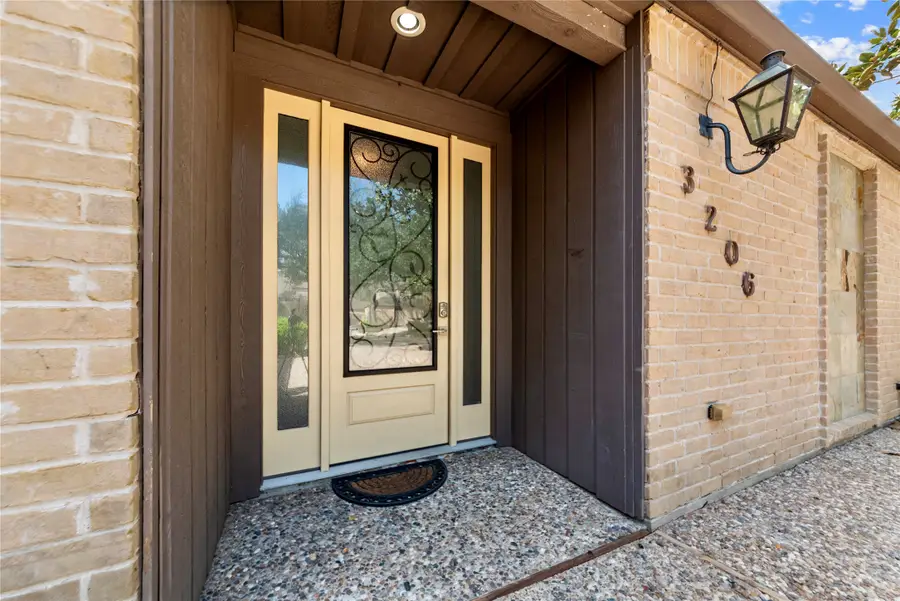 3206 Laurel Point Court, Houston, TX 77339 - #2