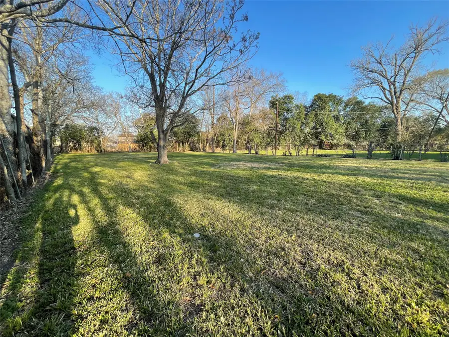 6401 Kassarine Pass, Houston, TX 77033 - #3