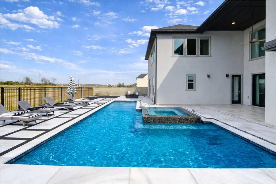 4914 Ashland Glen Lane, Manvel, TX 77578 - Image #2