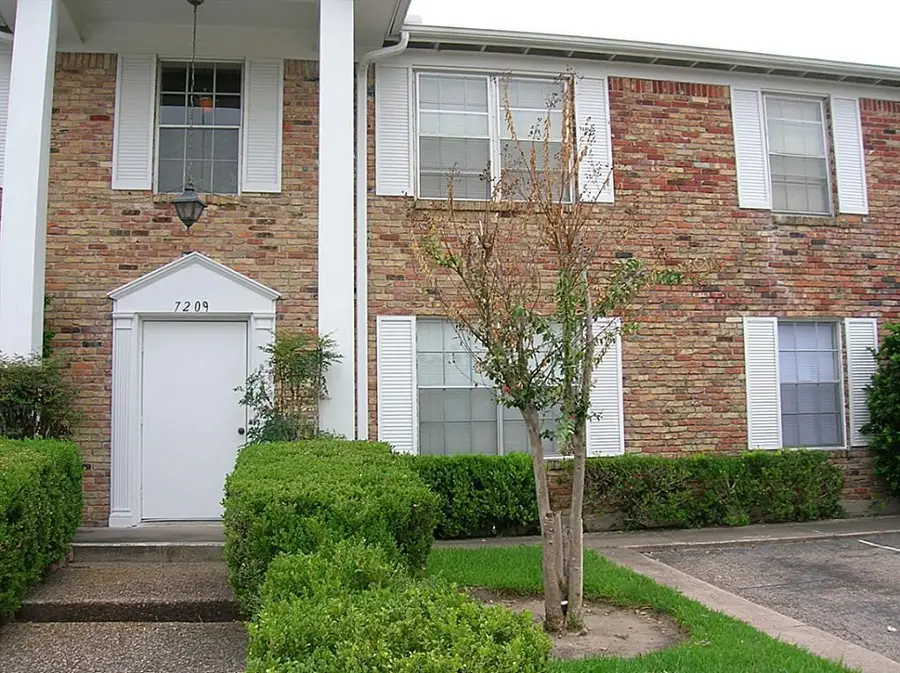 7209 Beechnut Street #B, Houston, TX 77074 - Image #3