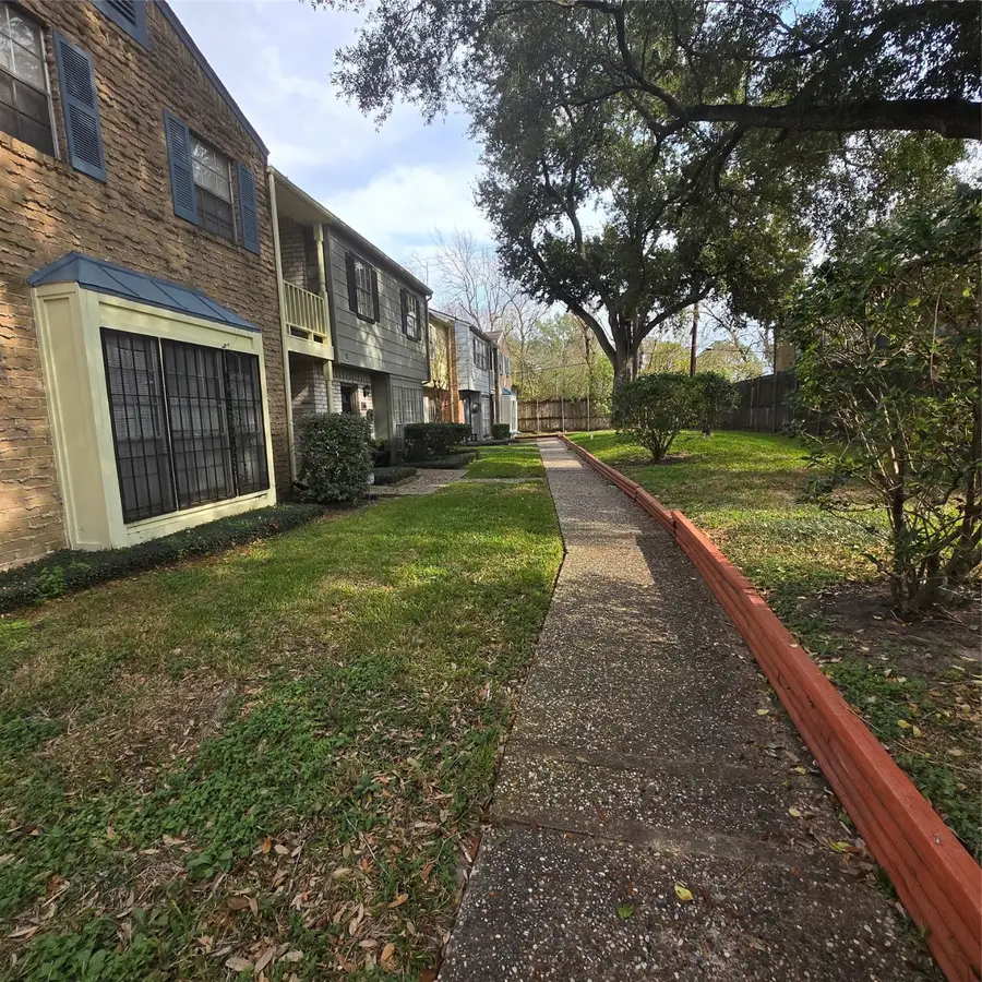 8355 Nairn Street, Houston, TX 77074 - Image #2