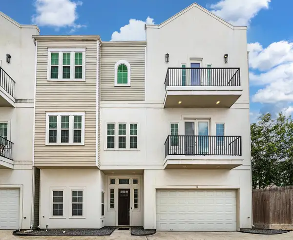955 W 24th Street #D, Houston, TX 77008