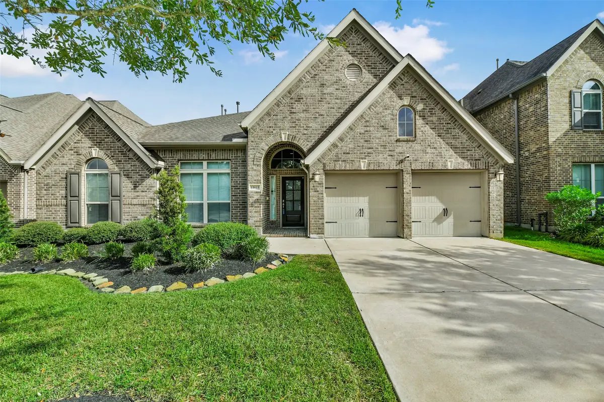 13615 Imperial Island Lane, Pearland, TX 77584 - #1