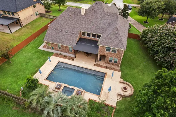 24935 Waterstone Estates Circle W, Tomball, TX 77375