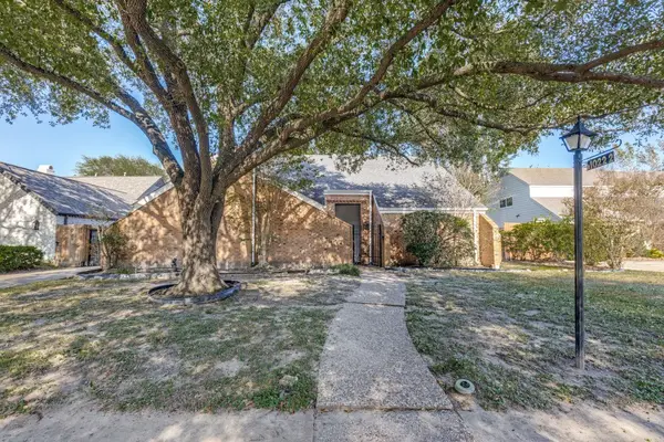 10222 Ella Lee Lane, Houston, TX 77042