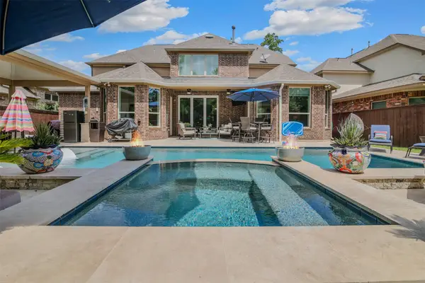 19 Lufberry Place, Tomball, TX 77375