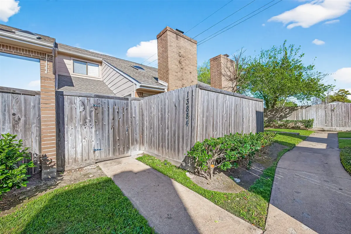 13884 Hollowgreen Drive, Houston, TX 77082 - #1