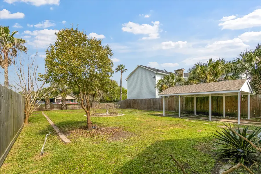 5515 Avenue R, Galveston, TX 77551 - #2